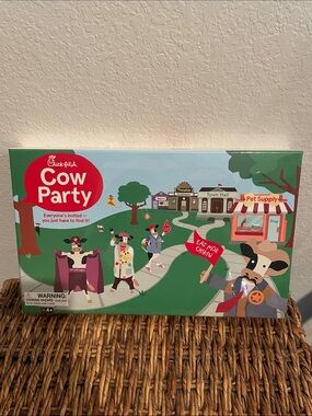Chick-Fil-A Cow Party Game - Green Box